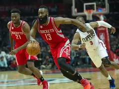 乐鱼体育-阿斯顿维拉对阵阿森纳的巅峰对决